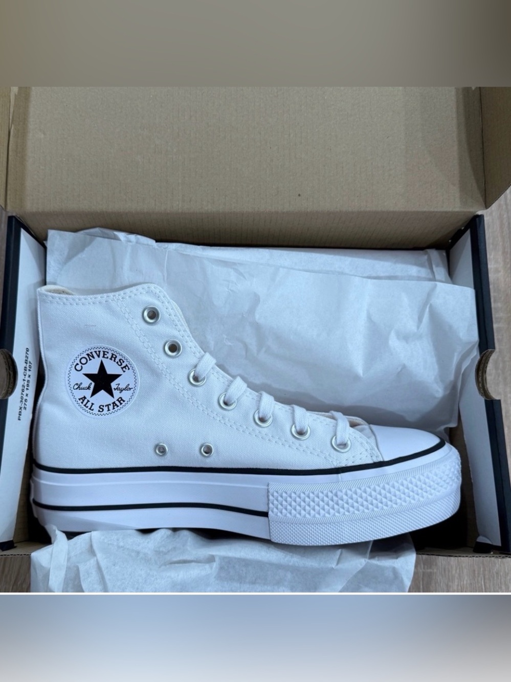 Converse All Star Chuck Taylor’s White High Top Platform Sneakers- Size 7W